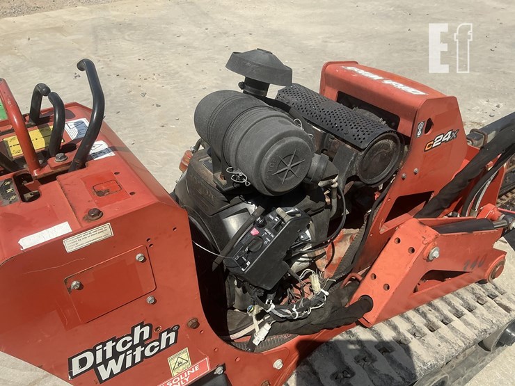 2017-ditch-witch-c24x-image-13