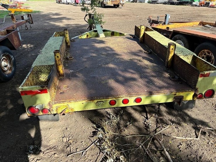 2001-butler-102"-x-65"-tandem-trailer-image-7