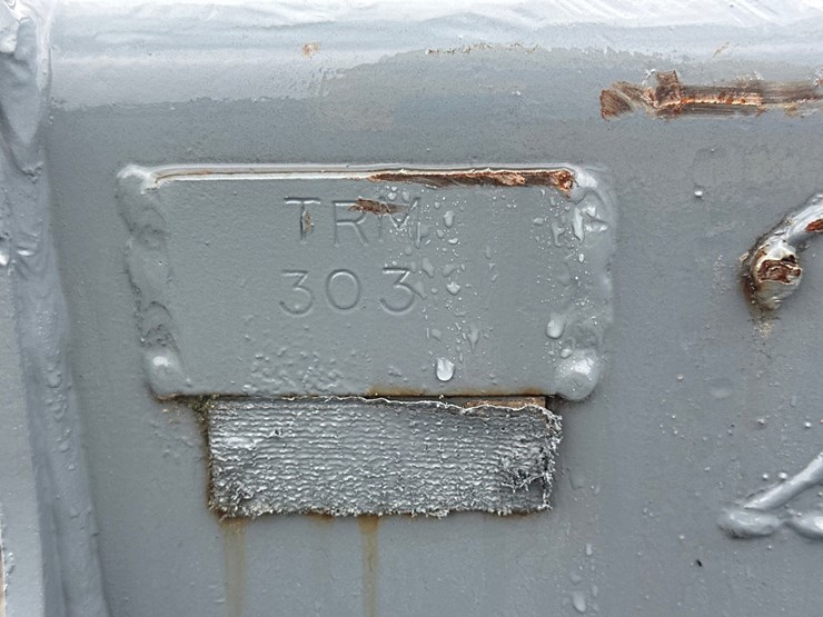 #5099-•-approx-120"-loader-bucket-image-6