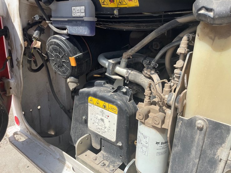 2023-bobcat-s76-image-10