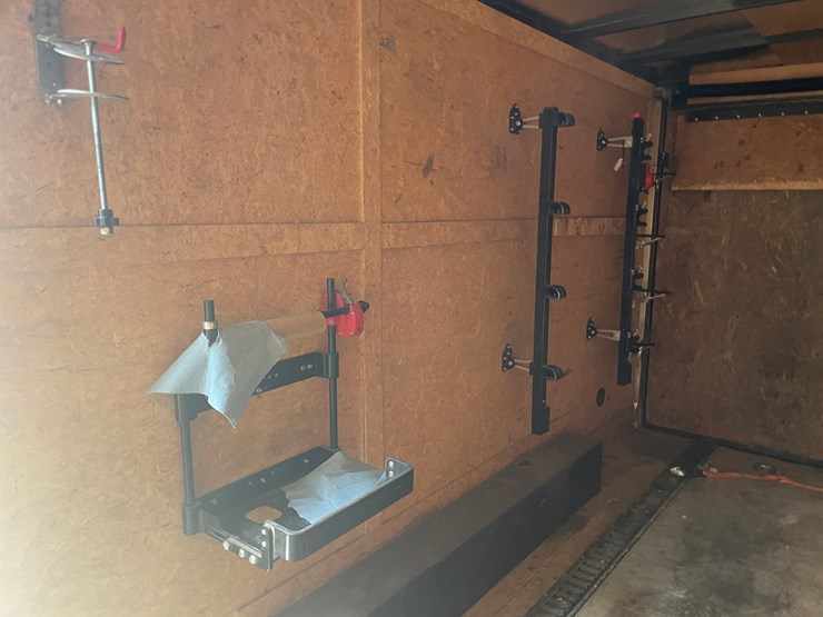 #4868-•-2021-rhino-v-nose-tandem-axle-enclosed-trailer-(has-wi-title)-image-18