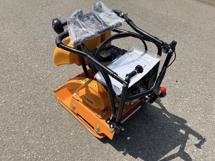 c80t-plate-compactor-image-4