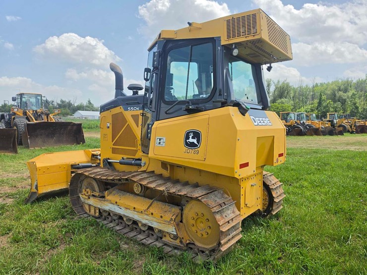 2019-deere-550-lt-image-6