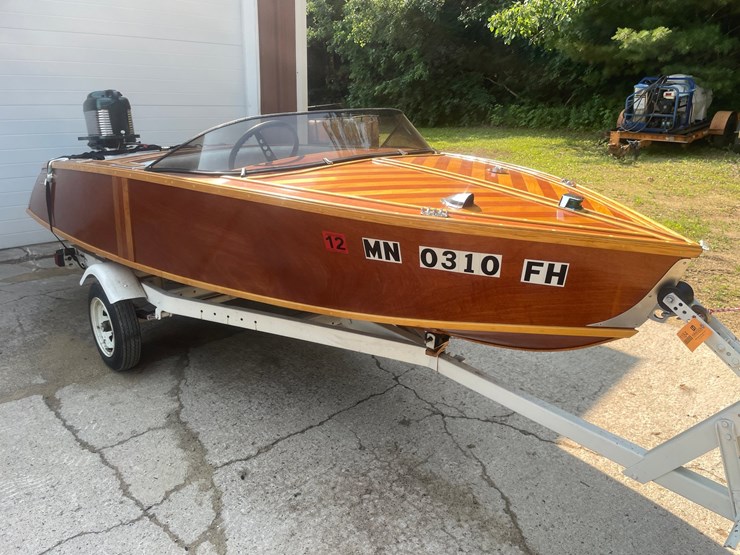 #103-•-1954-14'-vintage-speed-liner-wooden-speedboat-(no-title-or-registration-card)-(bill-of-sale-only)-image-3