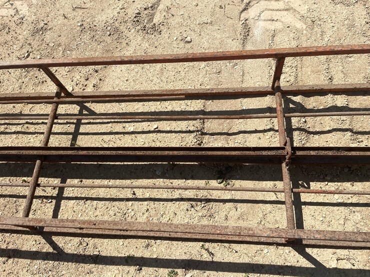 #3379-•-60'-hay-conveyer-image-26