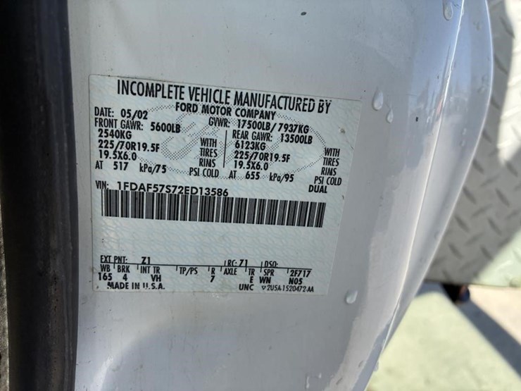 2002-ford-f550-image-36