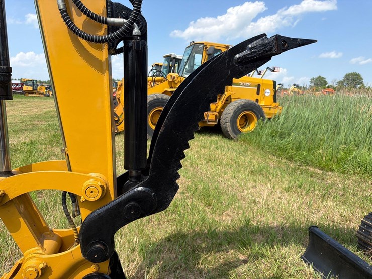 caterpillar-306e-image-14