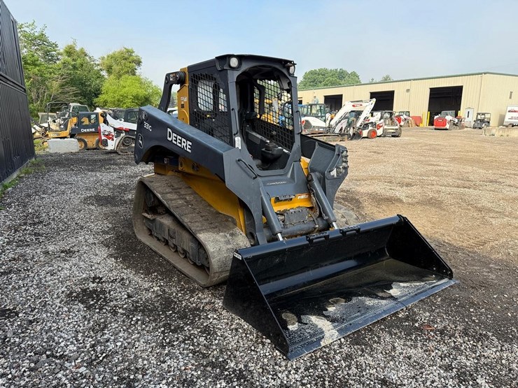 2019-deere-331g-image-6
