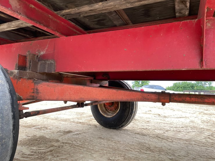 #408-•-h-&-s-18'-chopper-box-image-39