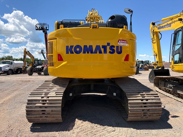 komatsu-pc238us-lc-11-image-8