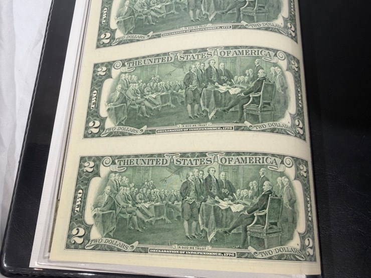 #40026-•-(4)-2009-uncirculated-two-dollar-bills-image-11