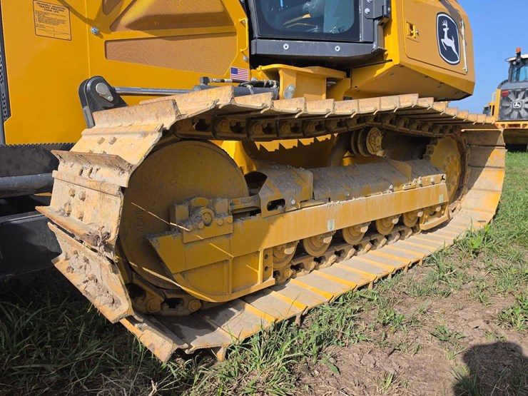 2026-deere-450-lgp-image-7