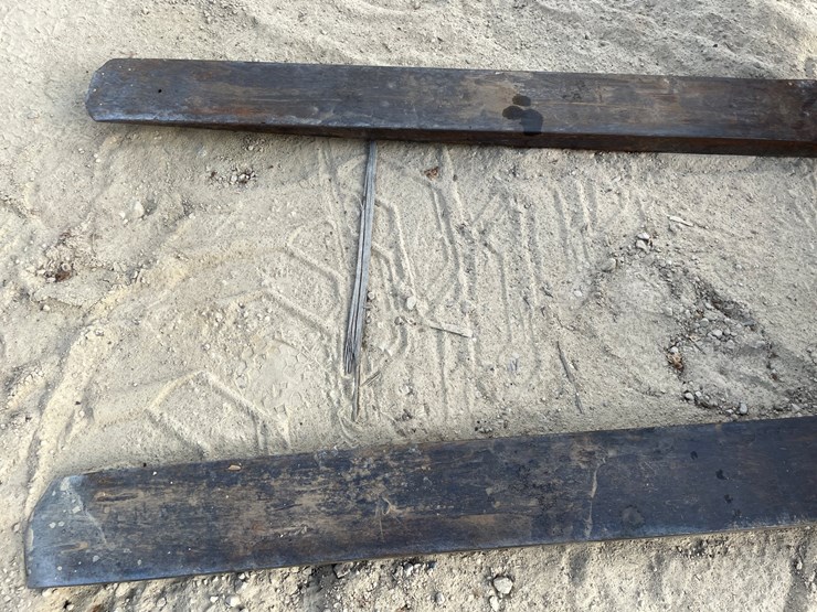 #3398-•-skid-steer-fork-attachment-image-10