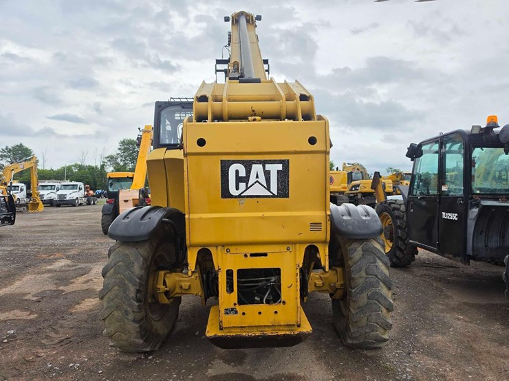 caterpillar-th580b-image-6
