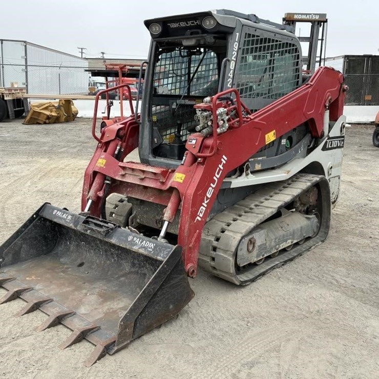 2019 TAKEUCHI TL10V2