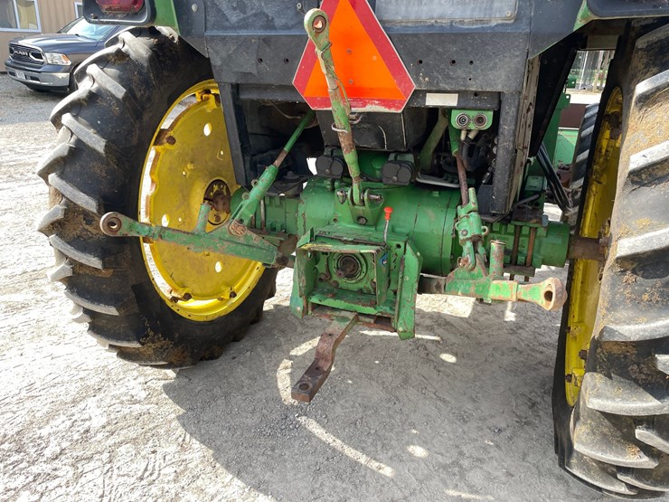 john-deere-2755-image-26