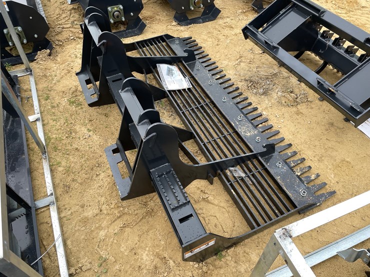 #2040-•-new-wolverine-skid-steer-land-leveler-attachment-image-4