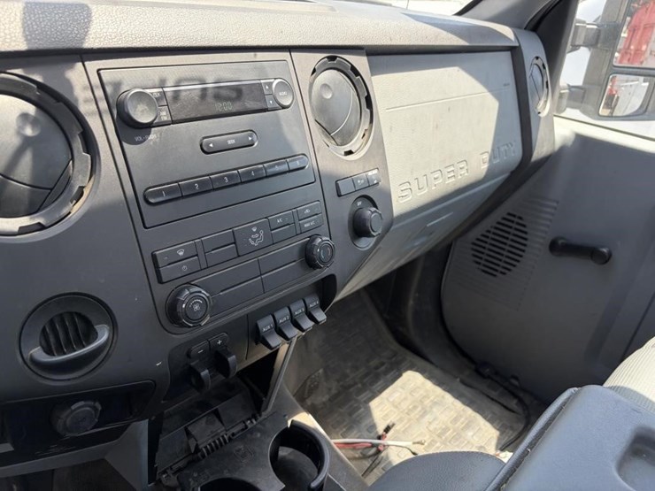 2013-ford-f250-image-17