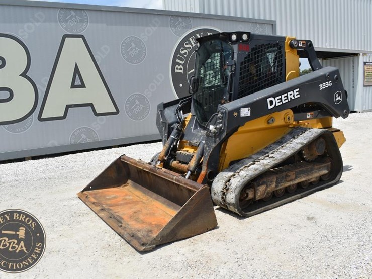2017-deere-333g-image-9