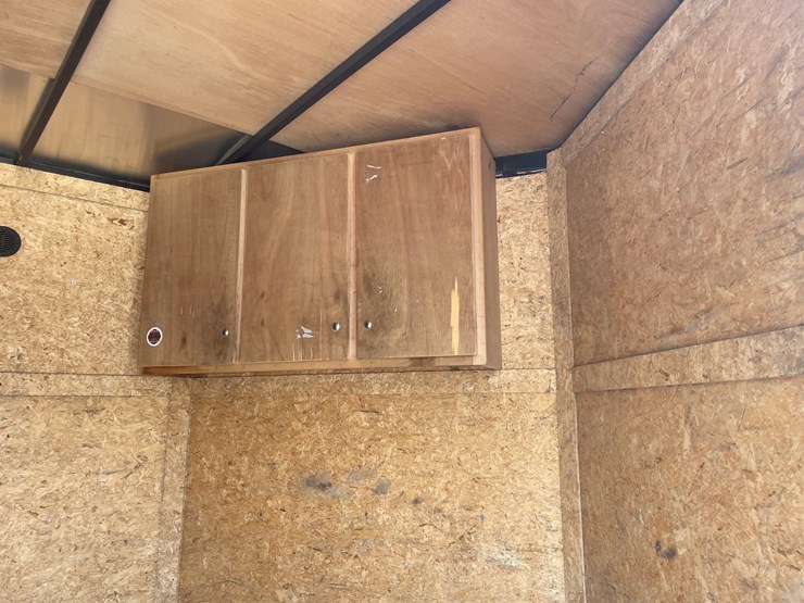 #4868-•-2021-rhino-v-nose-tandem-axle-enclosed-trailer-(has-wi-title)-image-12