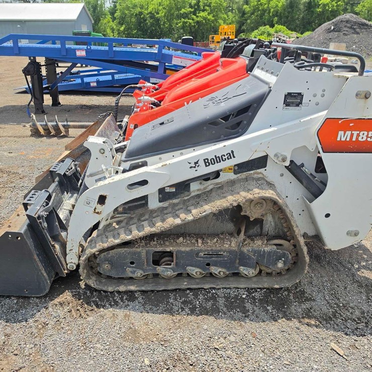 2019 BOBCAT MT85