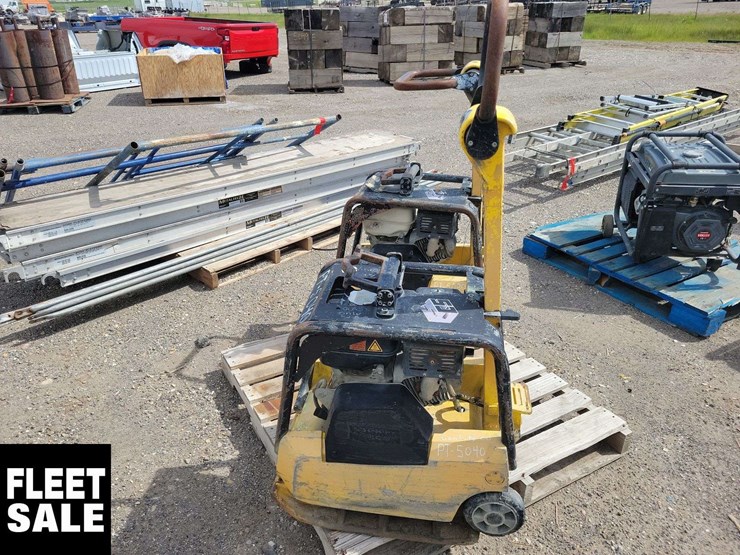 wacker-neuson-vibratory-plate-compactor-image-1