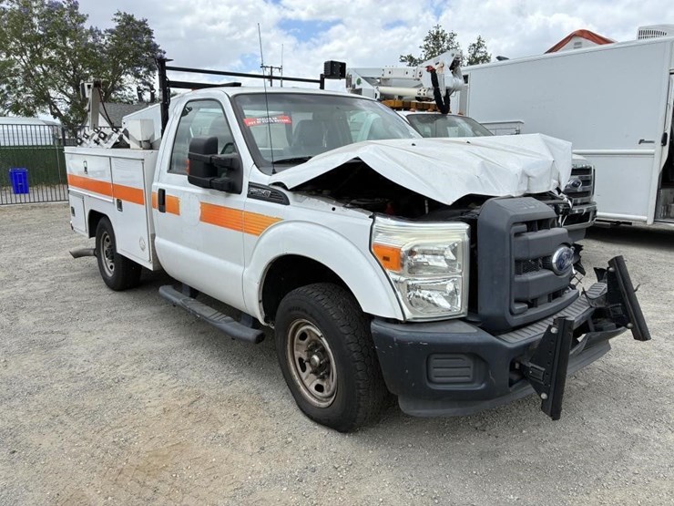 2015-ford-f250-image-2