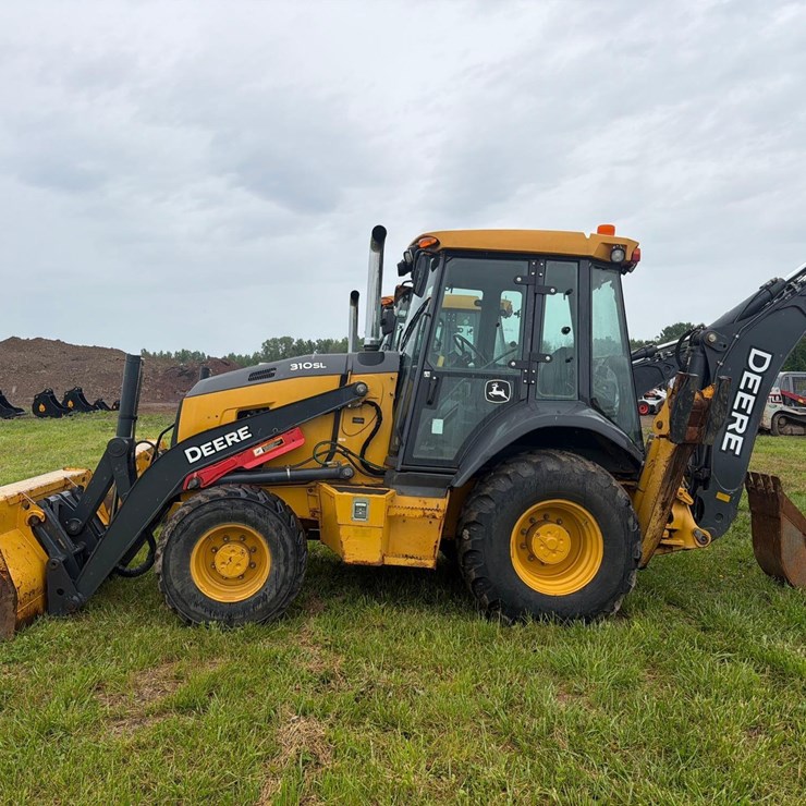 2021 JOHN DEERE 310