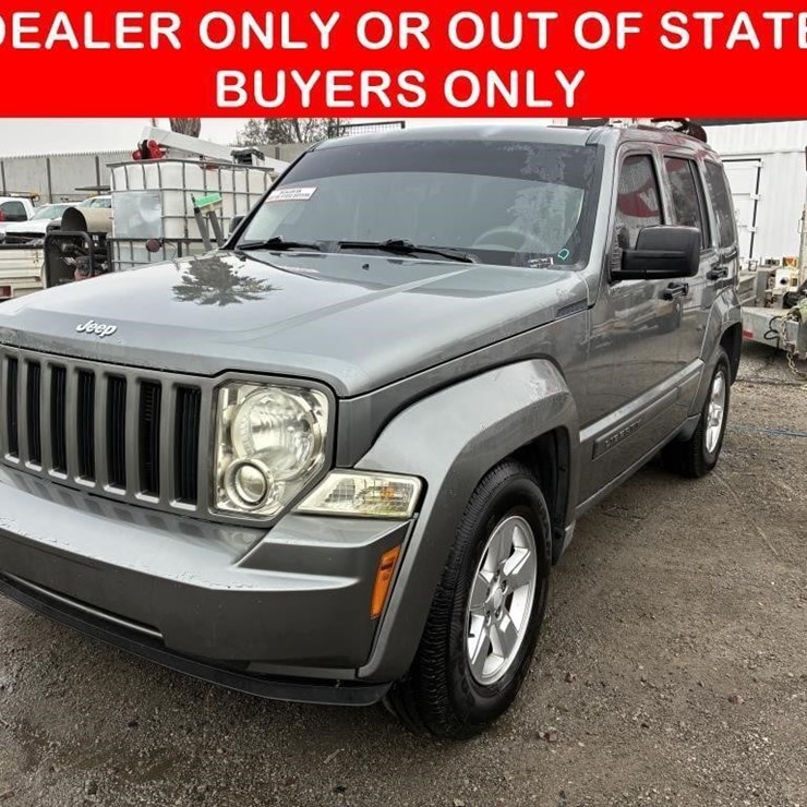 2012 JEEP LIBERTY SPORT