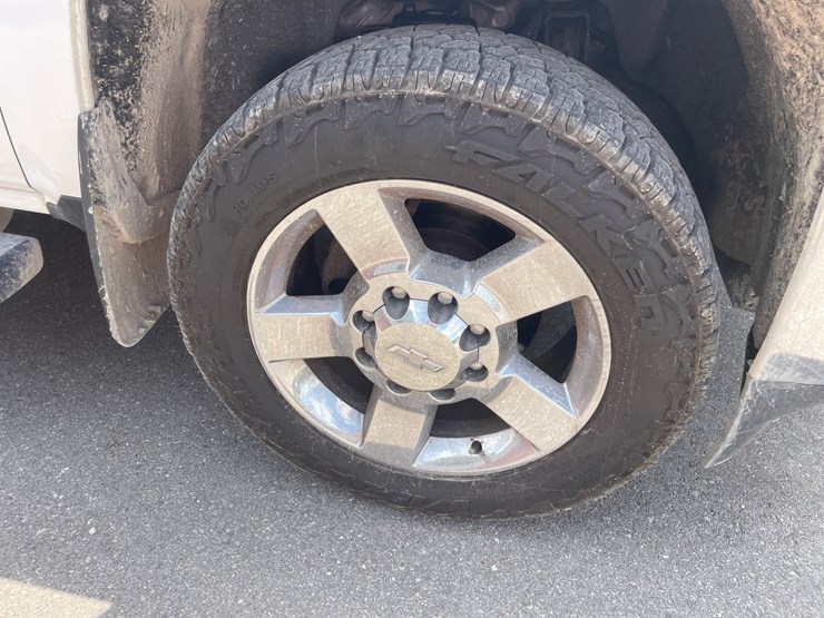 2019-chevrolet-2500-image-15