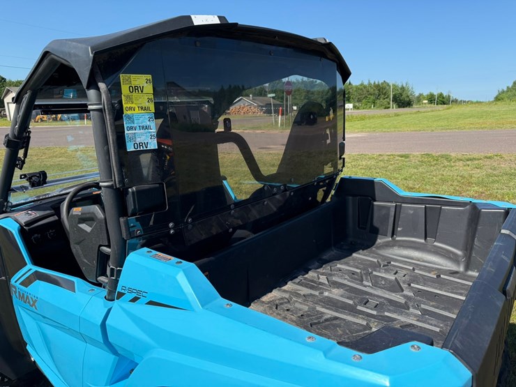 #1428-•-2023-yamaha-wolverine-rmax-4x4-utv-image-36