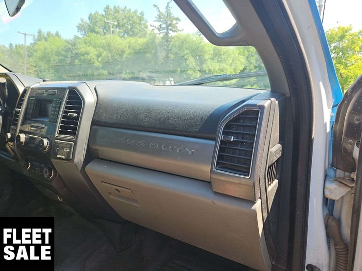 2019-ford-f250-image-28