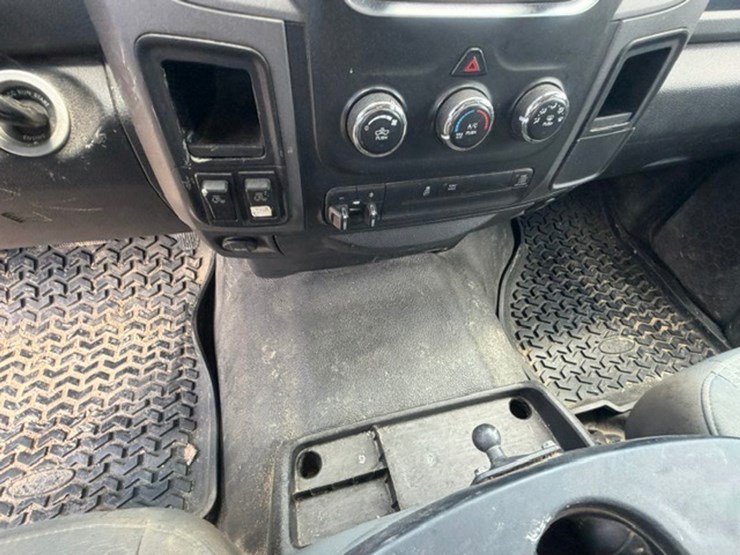 2013-dodge-ram-2500-image-49