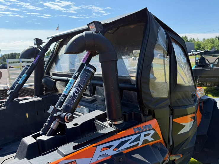 #1429-•-2015-polaris-rzr-4x4-utv-image-39