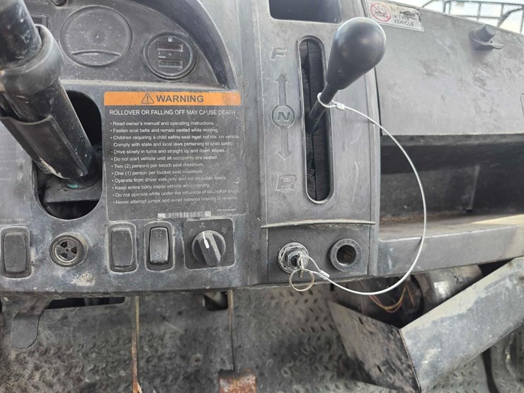 carryall-1700-utility-vehicle-sn:922782-image-10