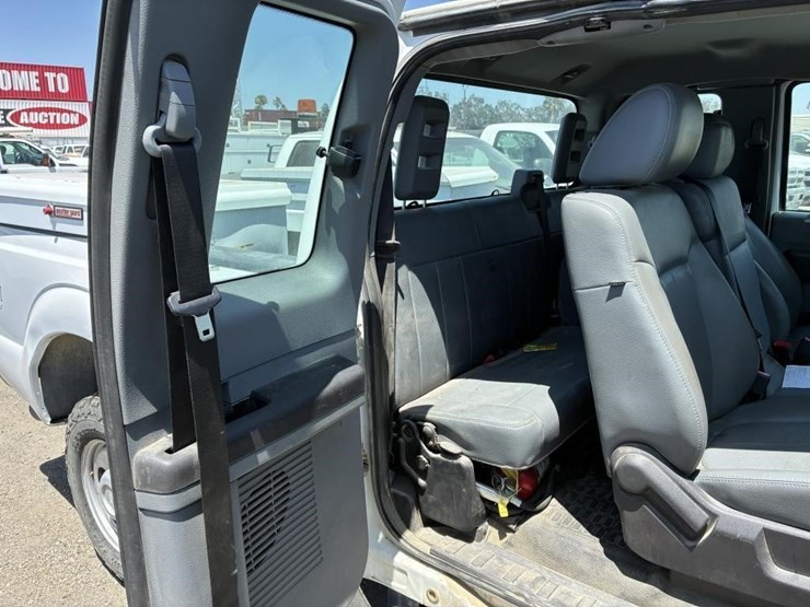 2011-ford-f250-image-12