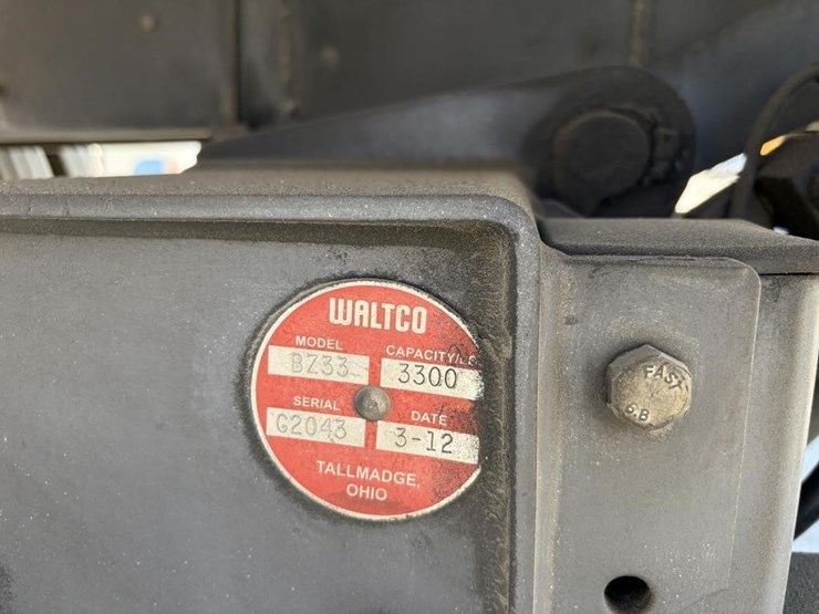 2012-ford-f650-image-17