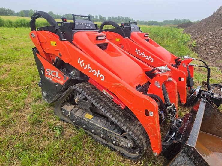 2026-kubota-scl1000-image-3