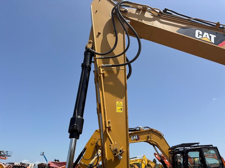caterpillar-315-gc-image-20