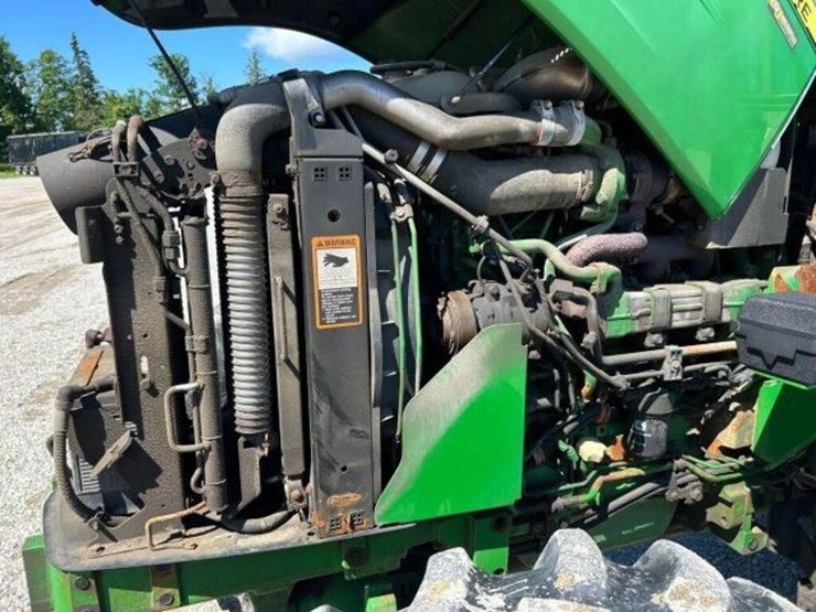 2016-john-deere-5085e-image-24
