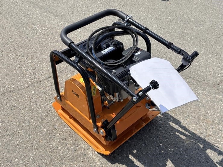 c90-plate-compactor-image-4