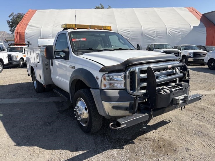 2006-ford-f450-xl-image-2