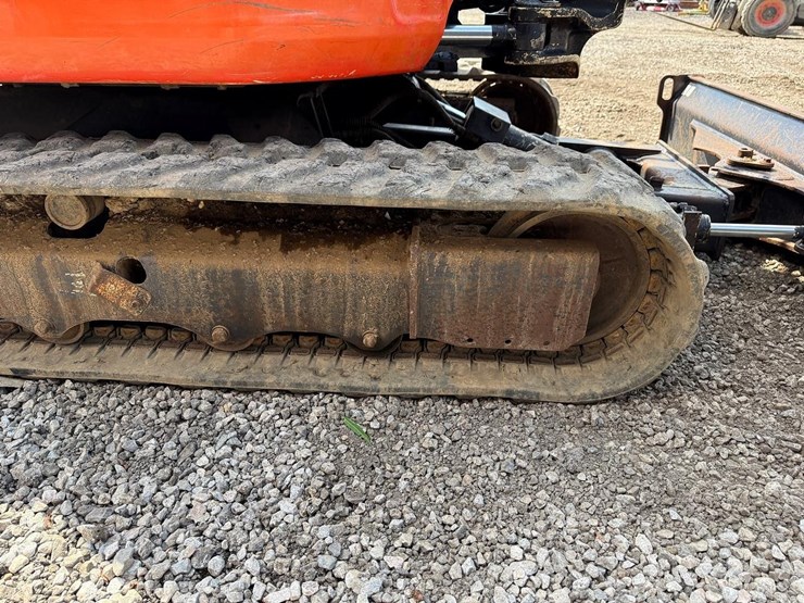 2015-kubota-u35-4-image-13