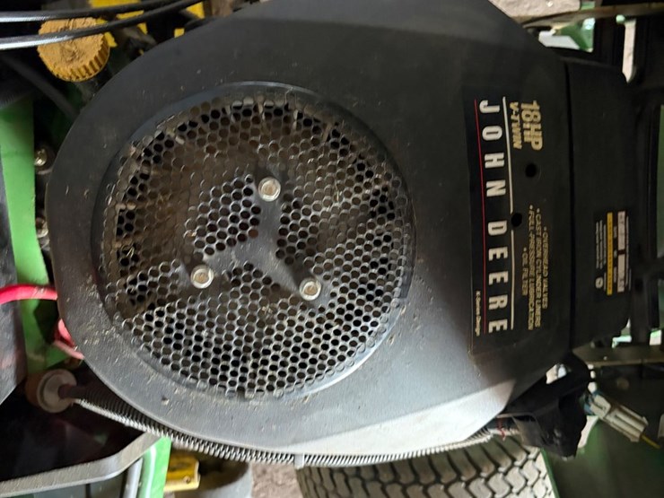john-deere-235-image-5