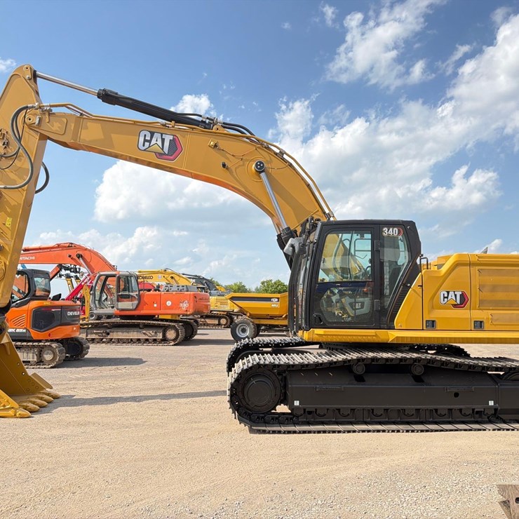2023 CATERPILLAR 340