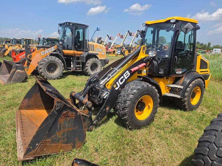2021-jcb-409-image-1