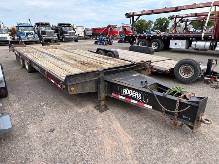 2013-rogers-tag21-28/102/02xsp-tagalong-trailer-vn:1rbt35209dar25983-image-2