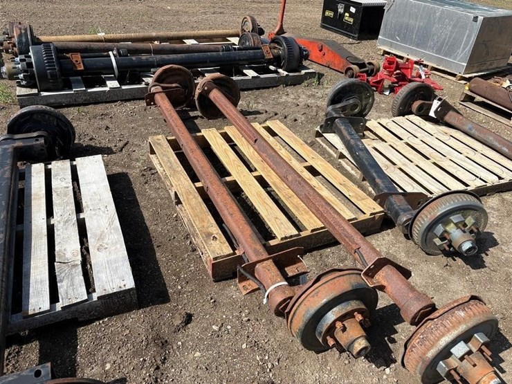 (2)-71"-axles-image-6