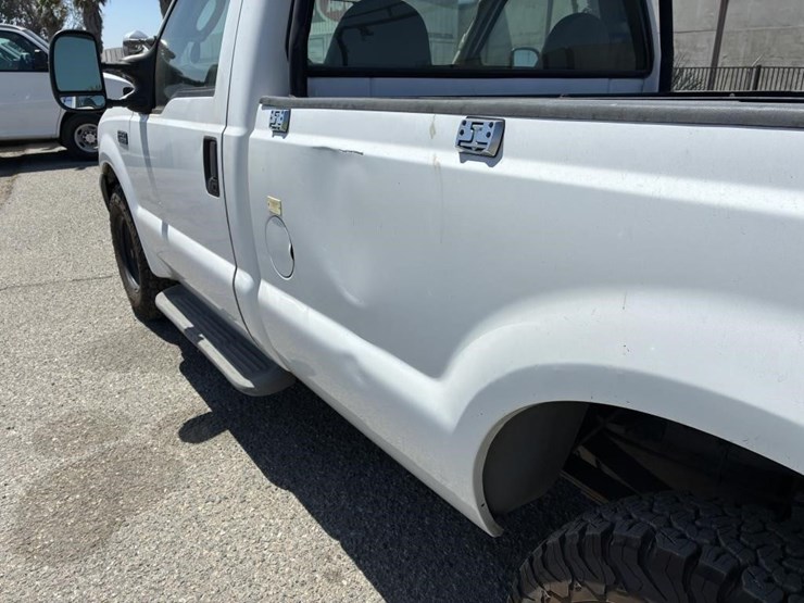 2004-ford-f250-image-5