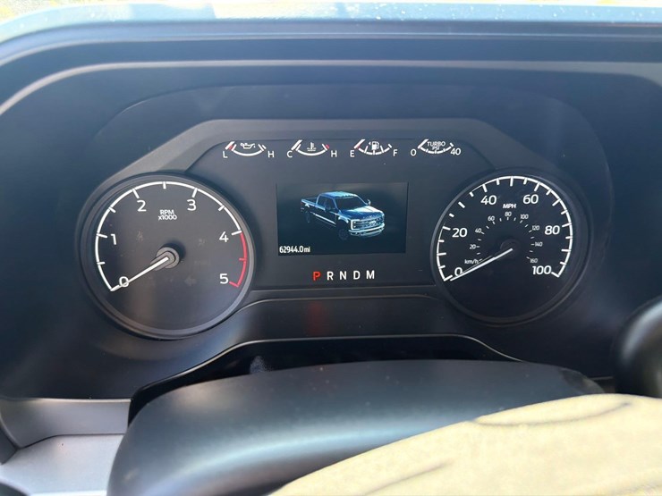 2024-ford-f550-image-18